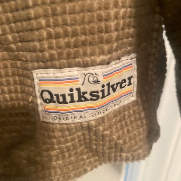 Quicksilver corduroy button down - Picture 3 of 5